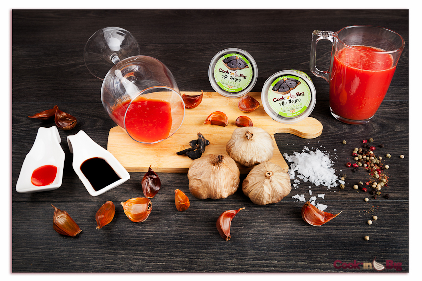 Bloody Mary con Ajo Negro