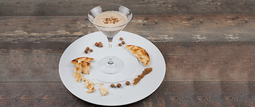 Horchata de Chufa Fresca con Ajo Blanco