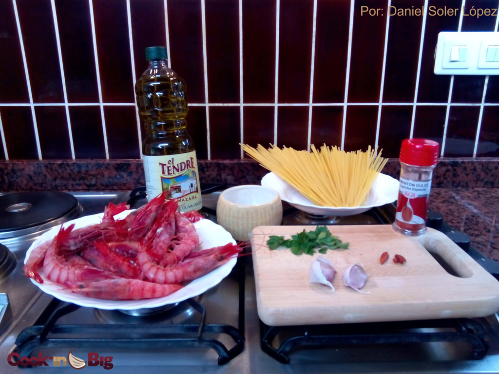 Ingredientes Tallarines con gambas al Ajillo