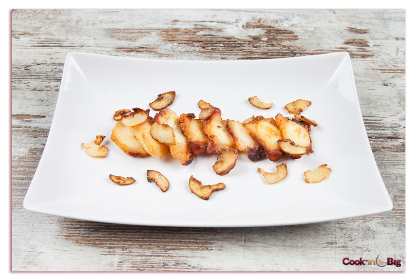 Pulpo Crujiente con Chips de Ajo Castaño